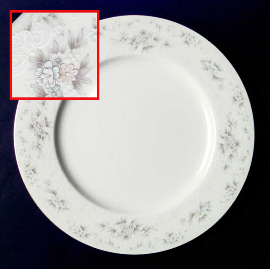 996 Dinner Plate by Noritake-1