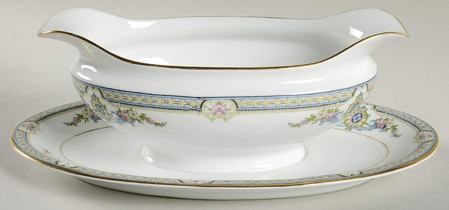 Aberdeen (Older) Gravy Boat with Attached Underplate by Noritake-1