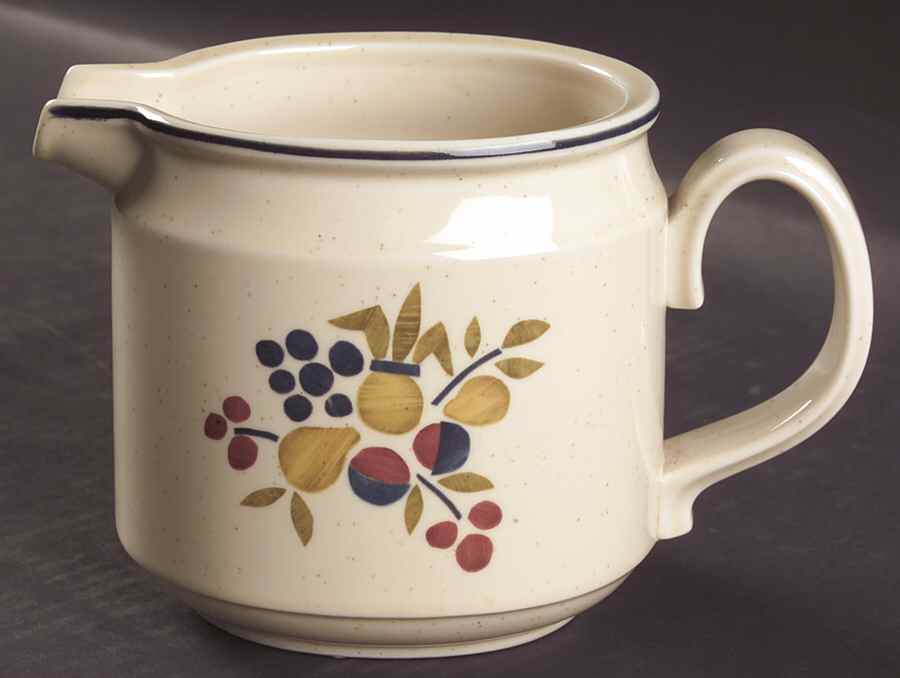 Abundance Gravy Boat by Noritake-1