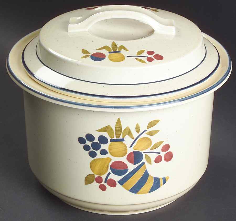 Abundance 2.5 Qt Round Covered Casserole by Noritake-1