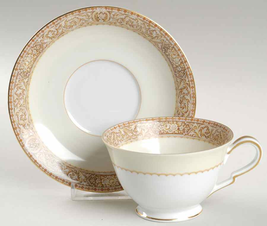 Adelpha Footed Cup & Saucer Set by Noritake-1