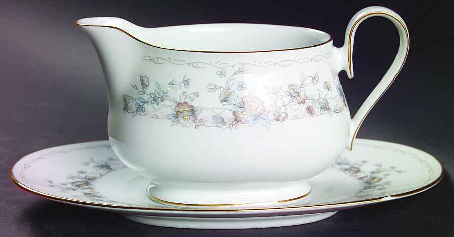 Adoration Gravy Boat & Underplate by Noritake-1