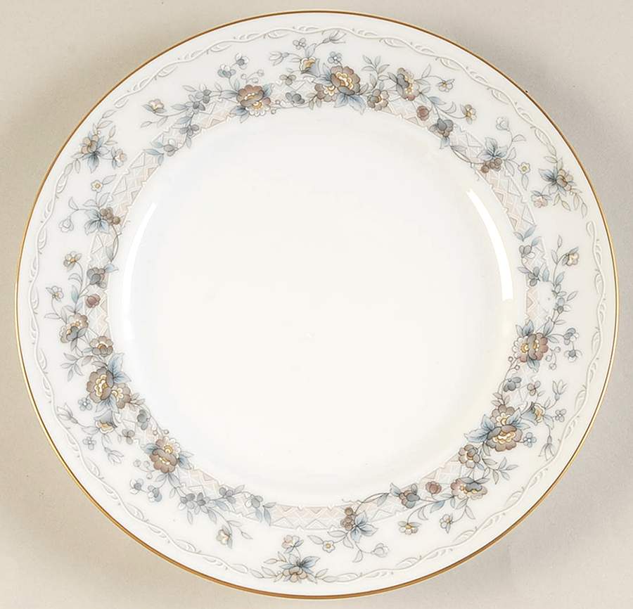 Adoration Salad Plate by Noritake-1