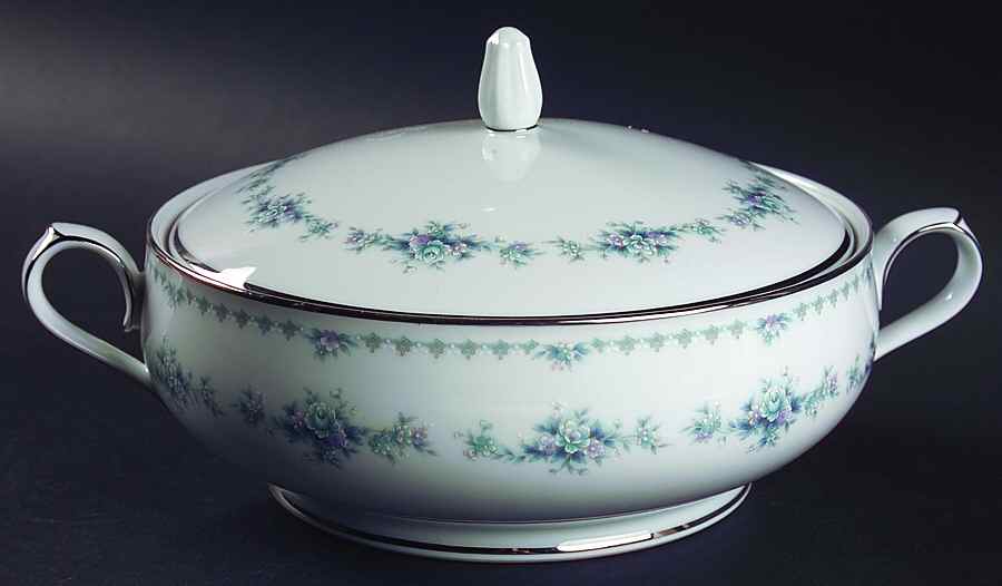 Adrienne Round Covered Vegetable by Noritake-1