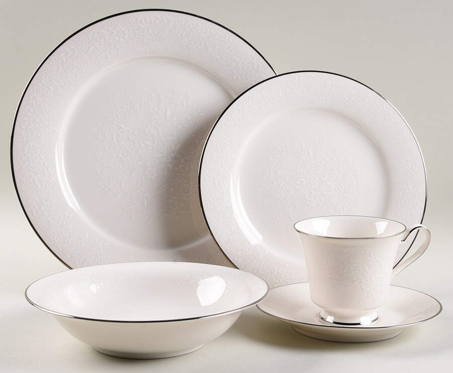 Affection 40 Piece Estate Set by Noritake-1