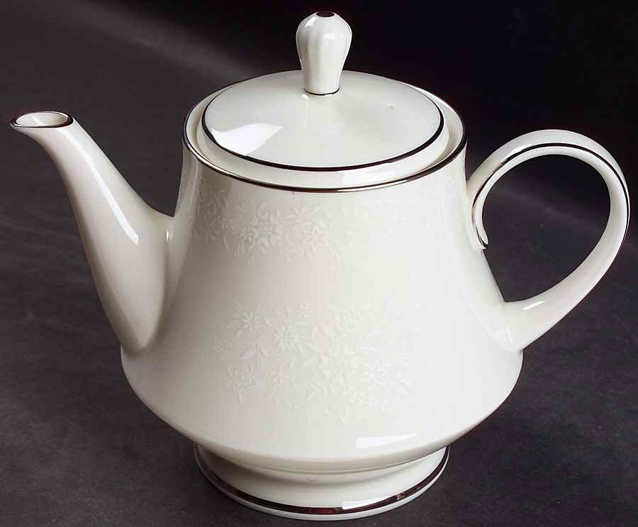 Affection Teapot & Lid by Noritake-1