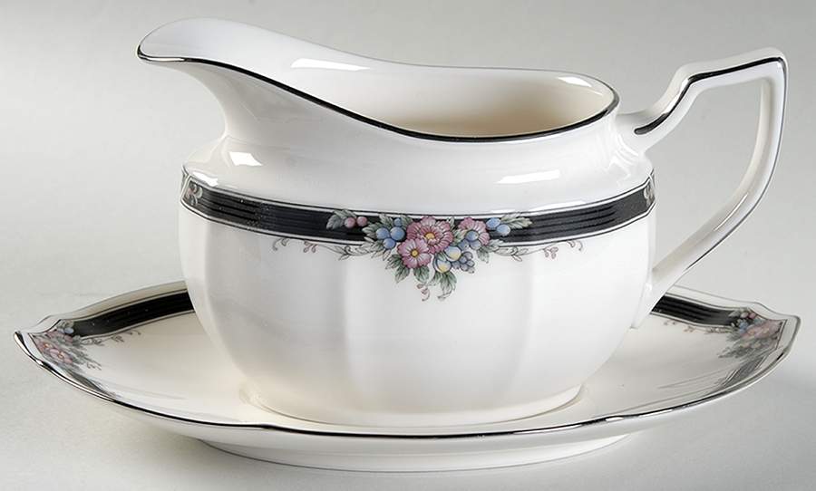 Afton Gravy Boat & Underplate by Noritake-1
