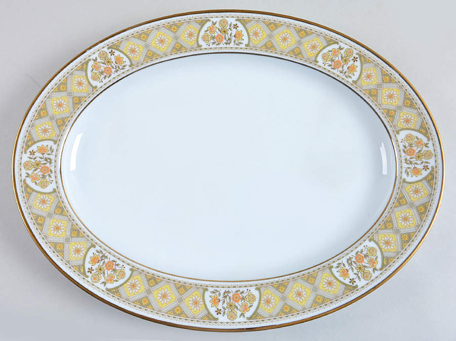 Aida 16" Oval Serving Platter by Noritake-1