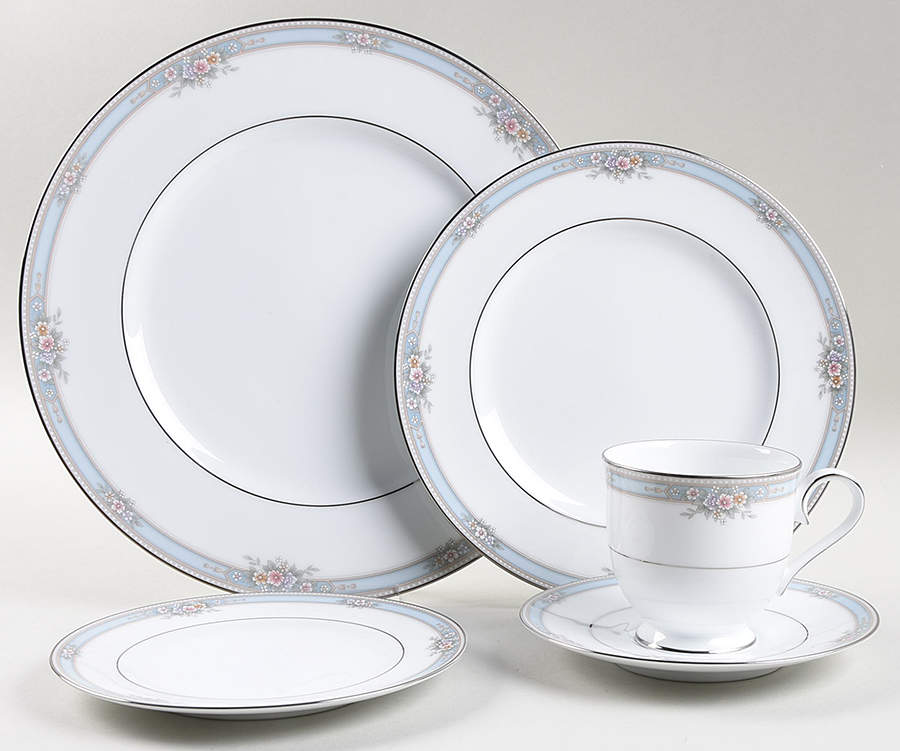 Ainsworth 5 Piece Place Setting by Noritake-1
