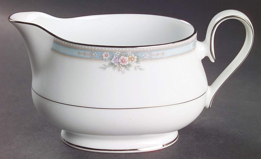 Ainsworth Gravy Boat by Noritake-1