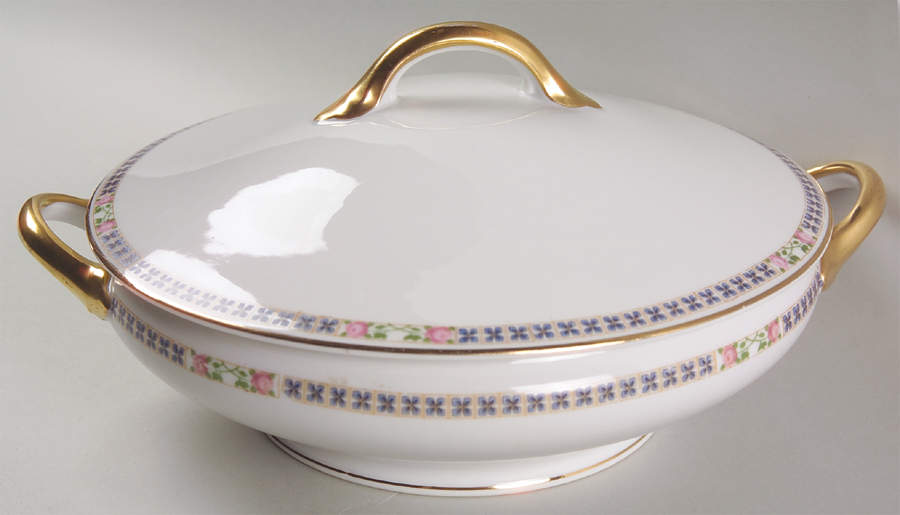 The Alais Round Covered Vegetable by Noritake-1