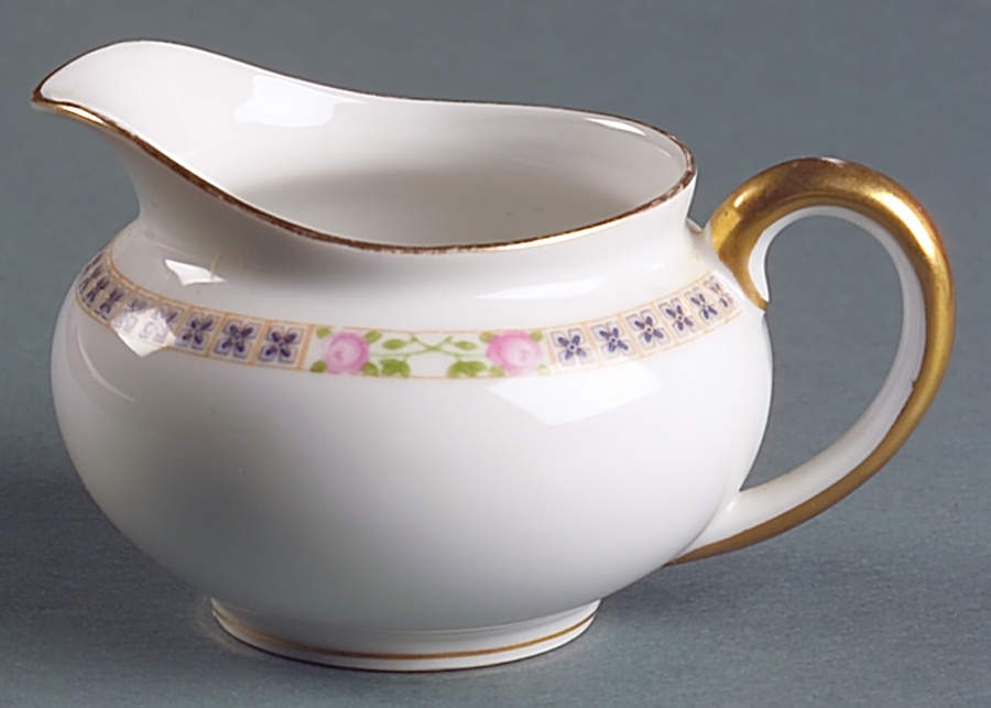 The Alais Mini Creamer by Noritake-1