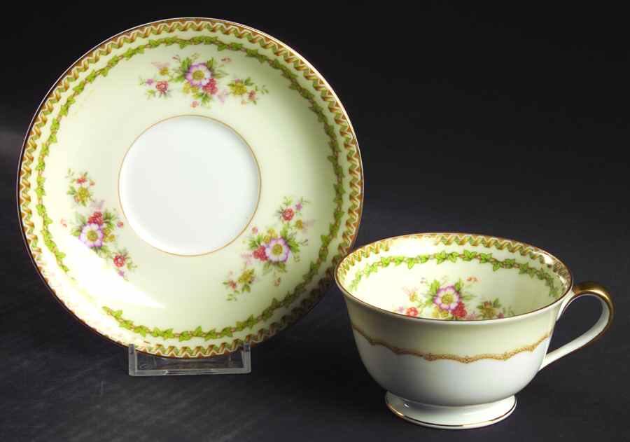 Alcona Footed Cup & Saucer Set by Noritake-1