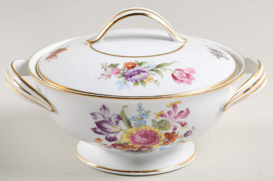 Aldea Sugar Bowl & Lid by Noritake-1