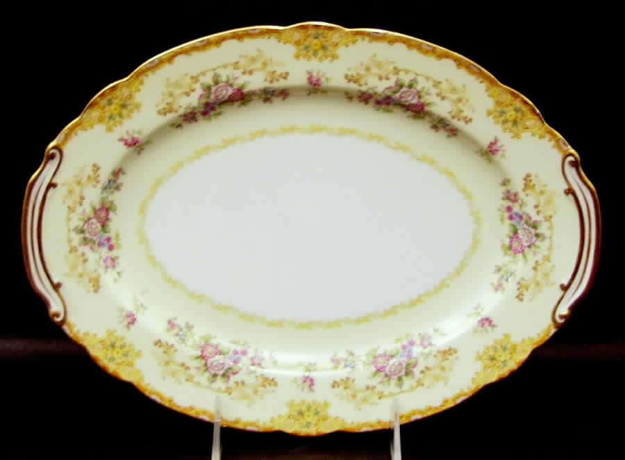 Alecto 11" Oval Serving Platter by Noritake-1