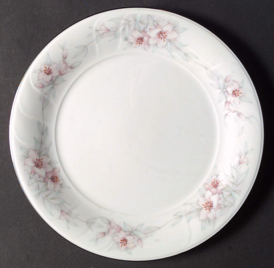 Alexandria Dinner Plate by Noritake-1