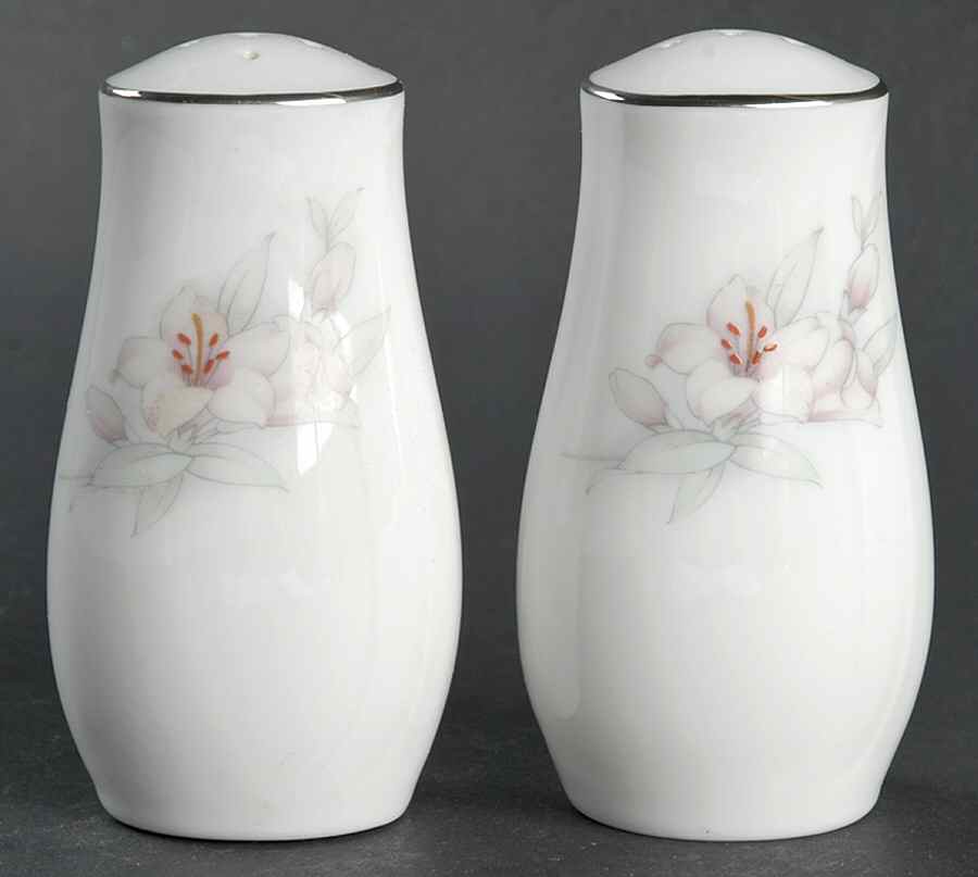 Alexandria Salt & Pepper Set by Noritake-1