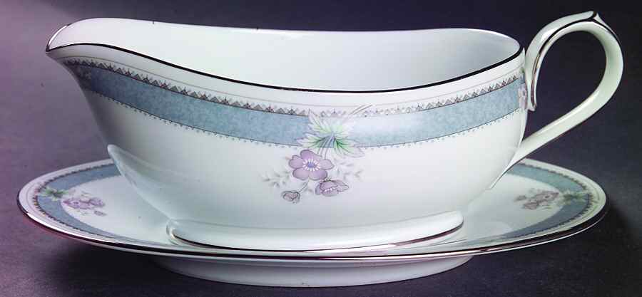 Alhambra Gravy Boat & Underplate by Noritake-1