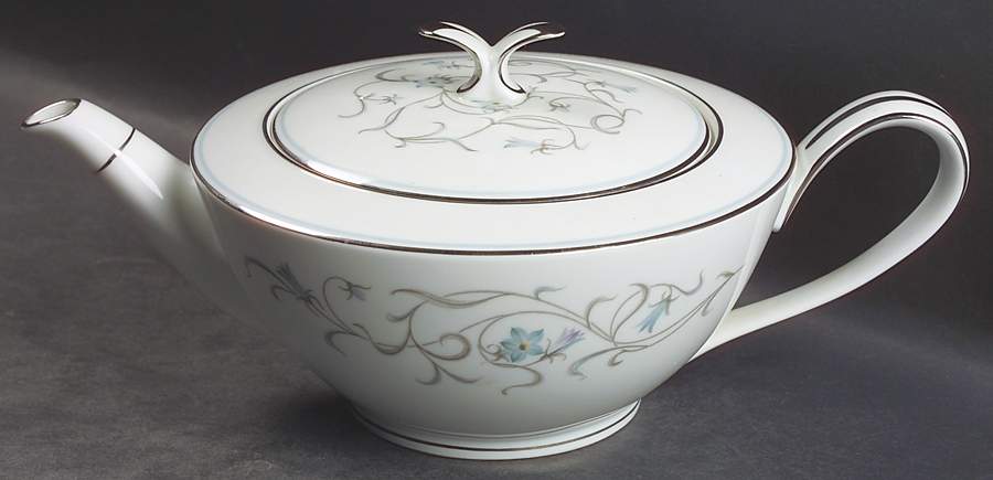 Alicia Teapot & Lid by Noritake-1