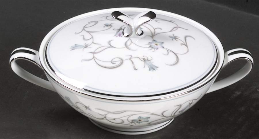 Alicia Sugar Bowl & Lid by Noritake-1