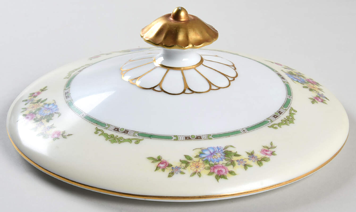 Alicia Lid for Round Vegetable by Noritake-1