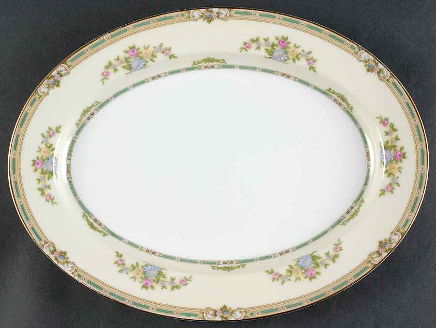 Alicia 13" Oval Serving Platter by Noritake-1