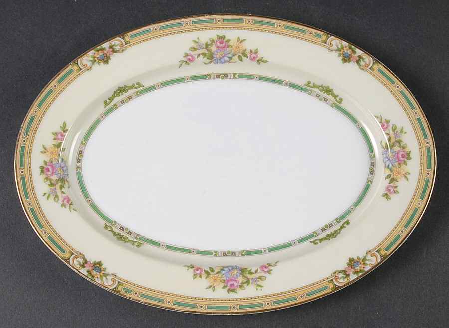 Alicia 10" Oval Serving Platter by Noritake-1