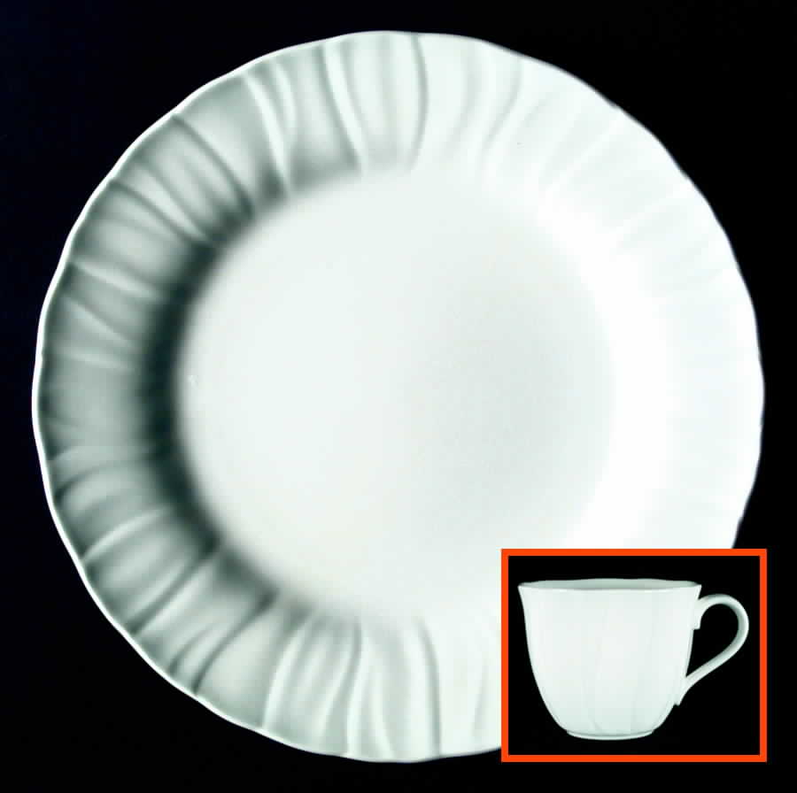 Allaire Dinner Plate by Noritake-1