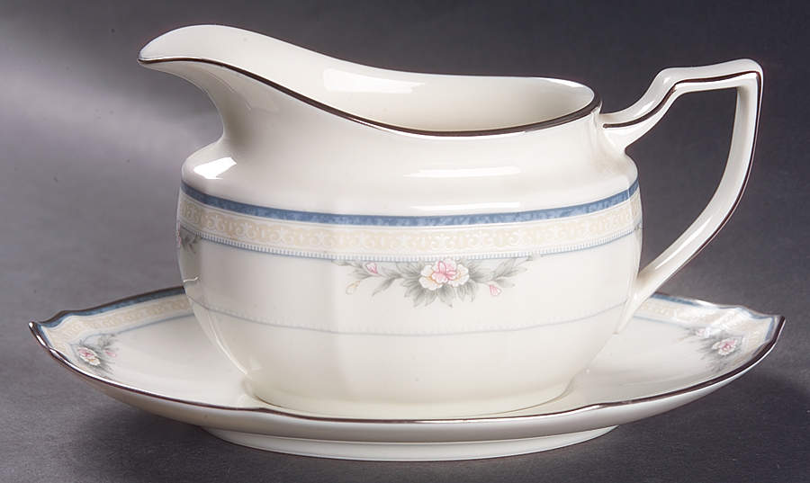Allendale Gravy Boat & Underplate by Noritake-1