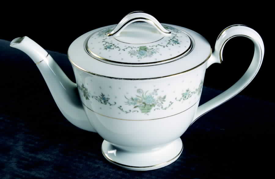 Allston Teapot & Lid by Noritake-1