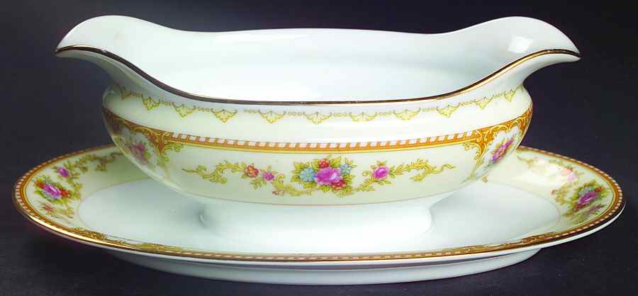 Allure Gravy Boat with Attached Underplate by Noritake-1