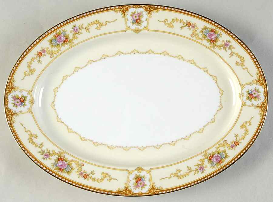 Allure 10" Oval Serving Platter by Noritake-1
