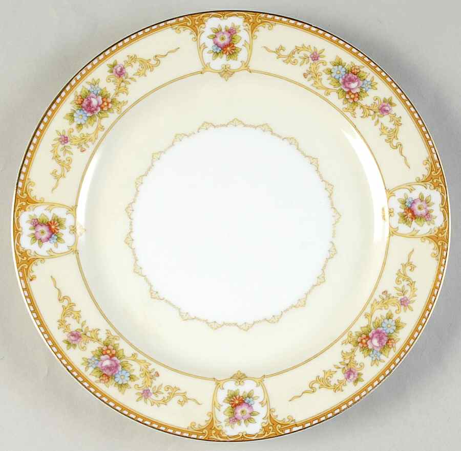 Allure Luncheon Plate by Noritake-1