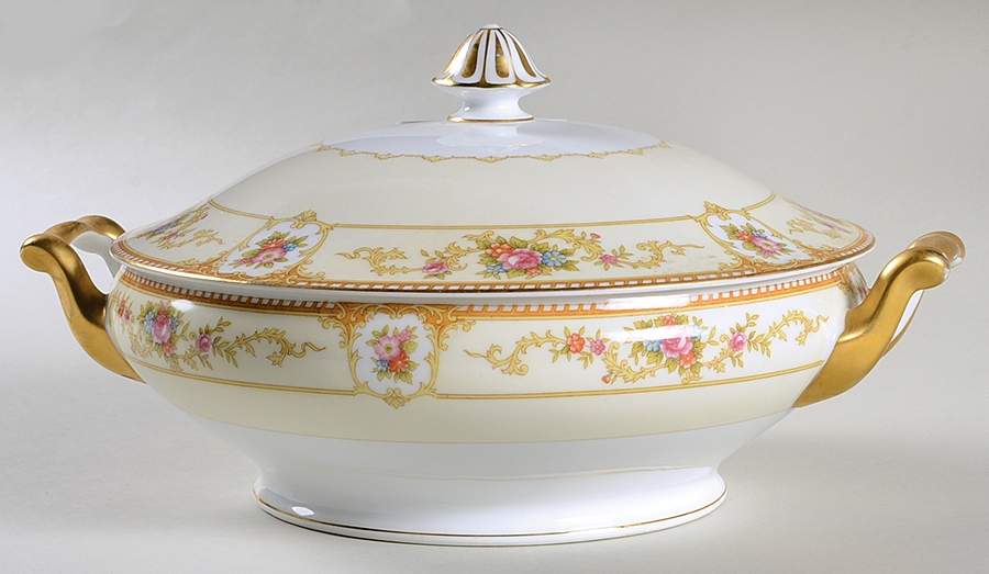 Allure Round Covered Vegetable by Noritake-1