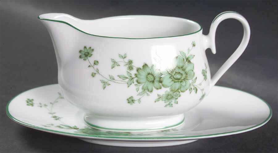 Alpengreen Gravy Boat & Underplate by Noritake-1