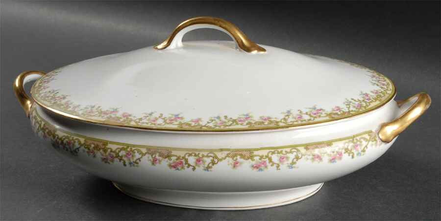 Alsace Oval Covered Vegetable by Noritake-1