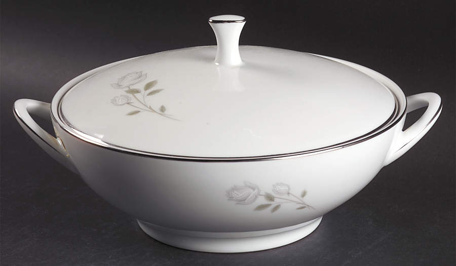 Altadena Round Covered Vegetable by Noritake-1