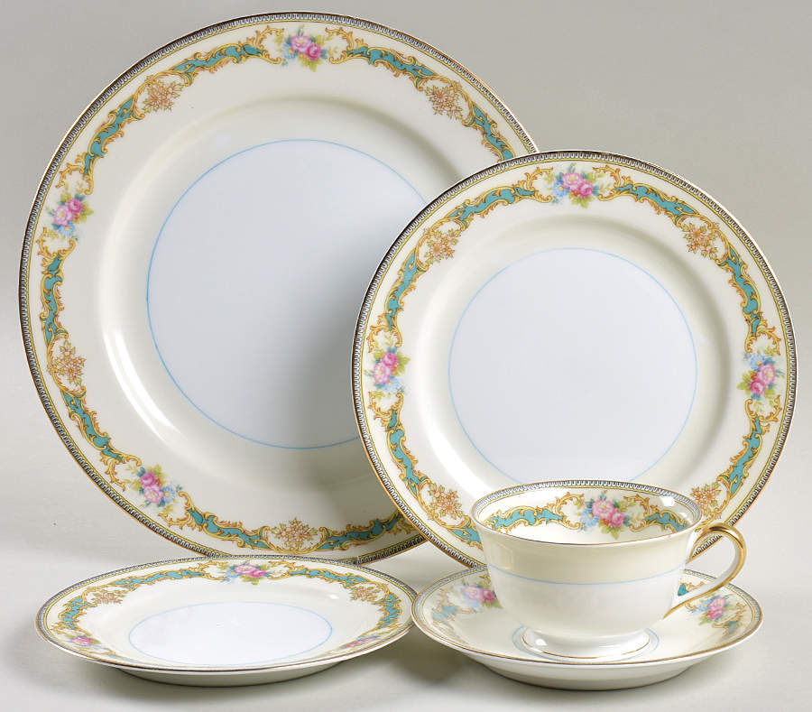 Althea 5 Piece Place Setting by Noritake-1