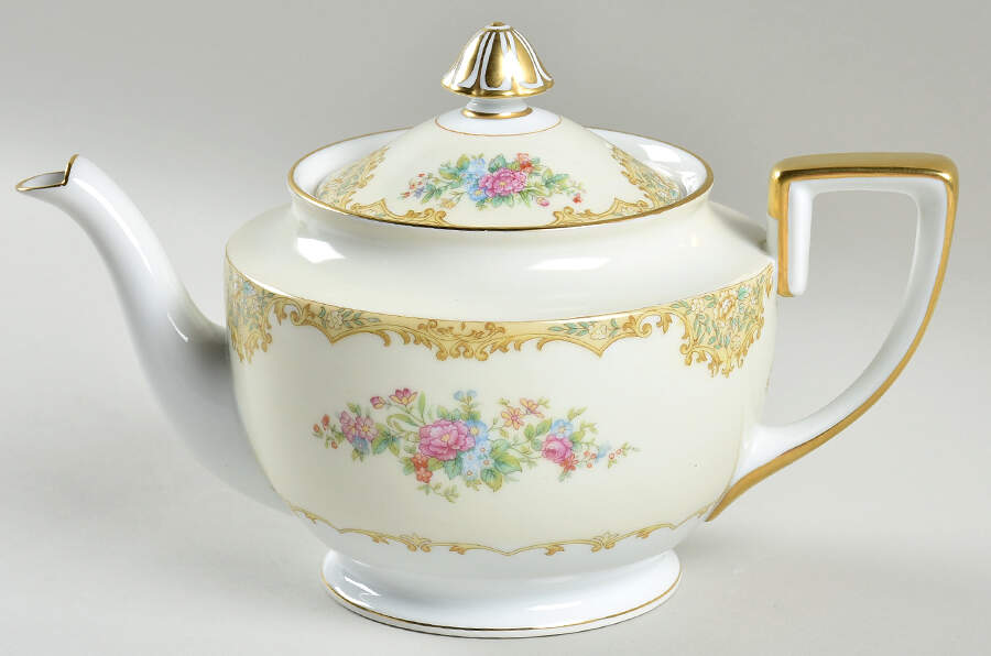 Alvin Small Teapot & Lid by Noritake-1