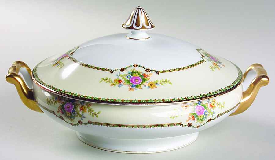 Amarillo Round Covered Vegetable by Noritake-1