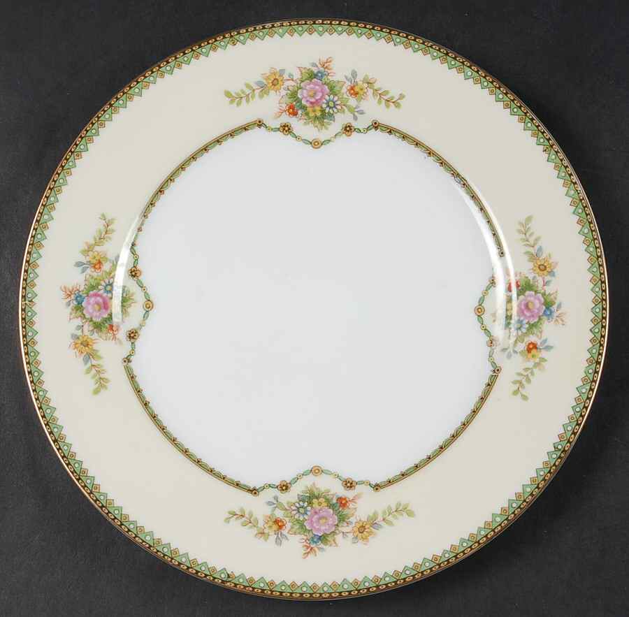 Amarillo Luncheon Plate by Noritake-1