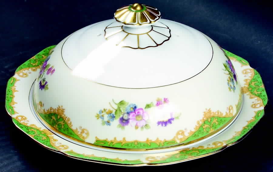 Amazon Muffin Dish & Lid by Noritake-1
