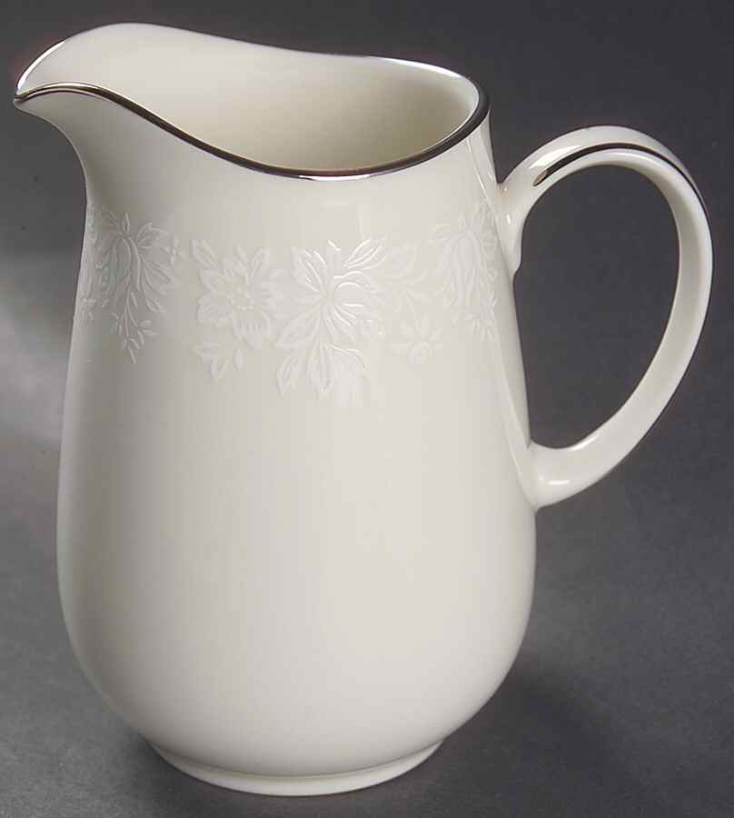 Ambrosia Creamer by Noritake-1