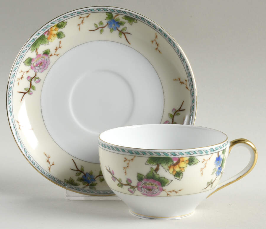 Amerita Oversized Cup & Saucer Set by Noritake-1