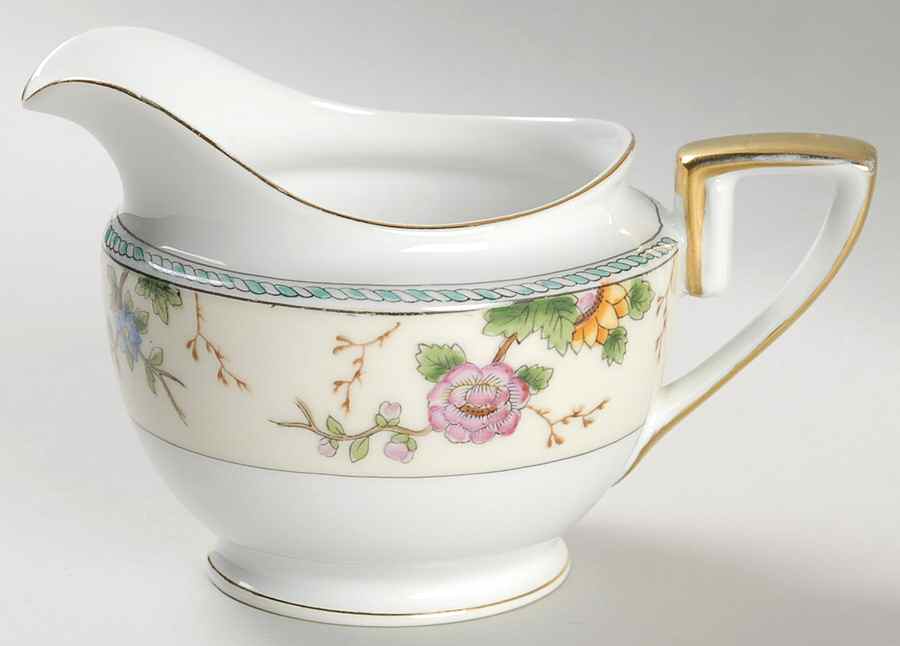 Amerita Creamer by Noritake-1