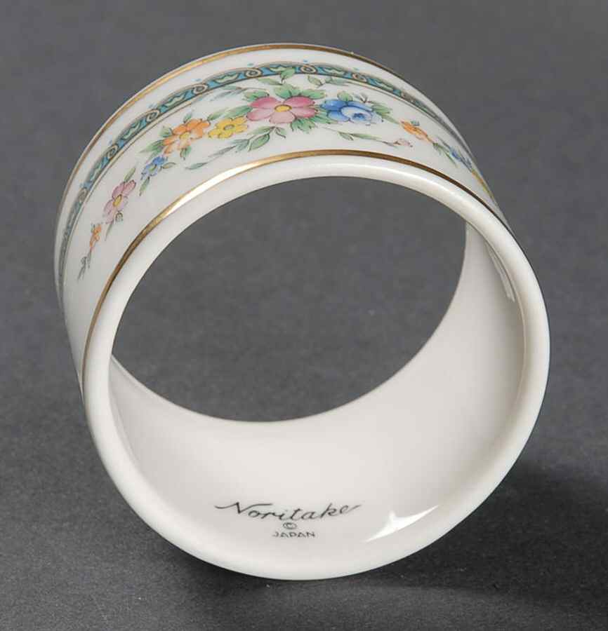 Amenity Napkin Ring by Noritake-1