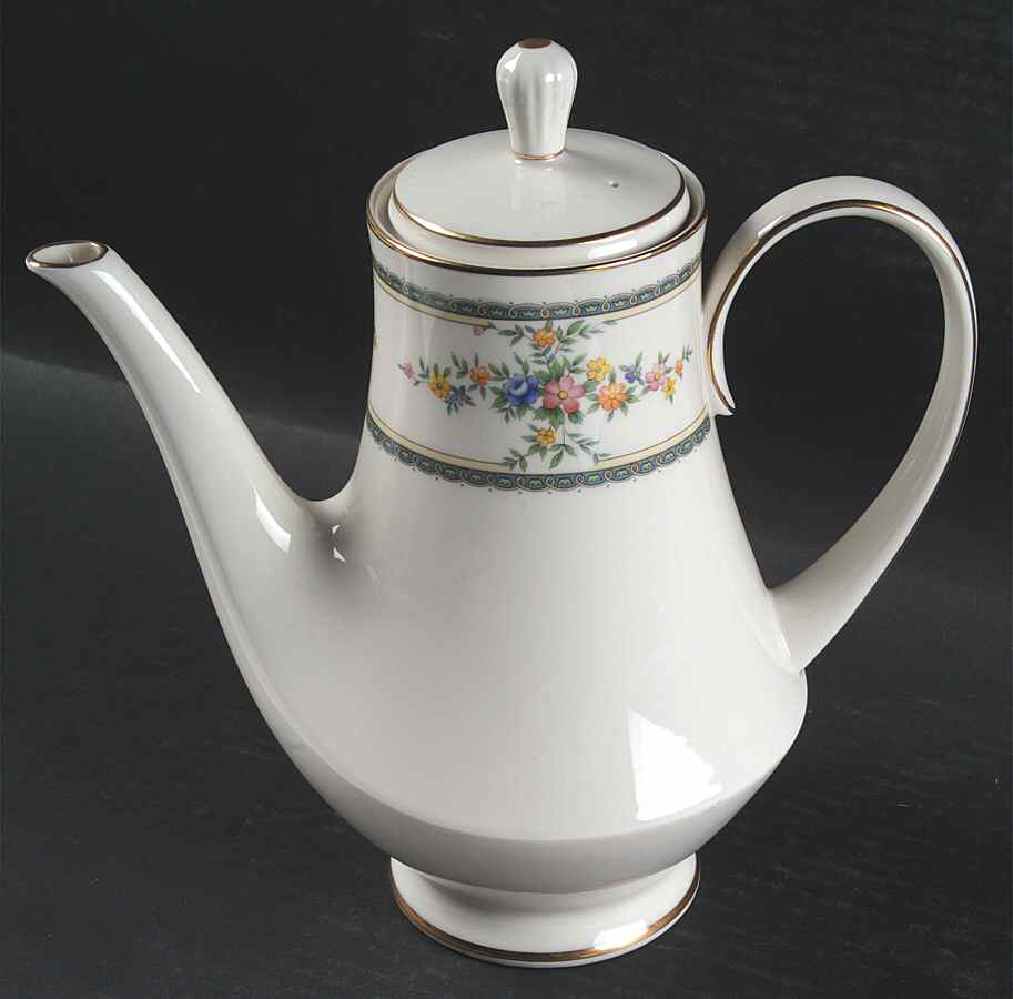 Amenity Coffee Pot & Lid by Noritake-1