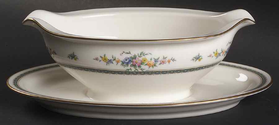 Amenity Gravy Boat with Attached Underplate by Noritake-1