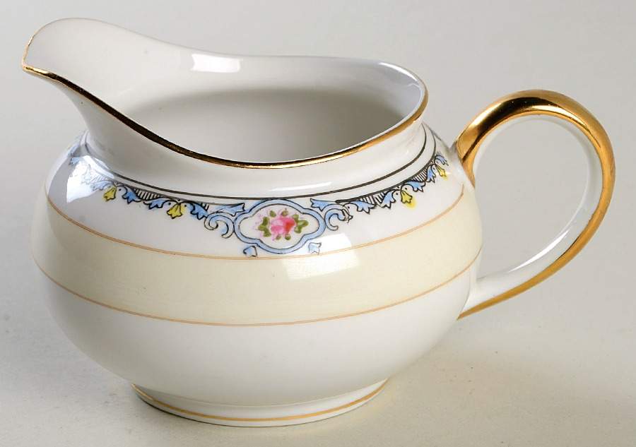 Amesbury Creamer by Noritake-1