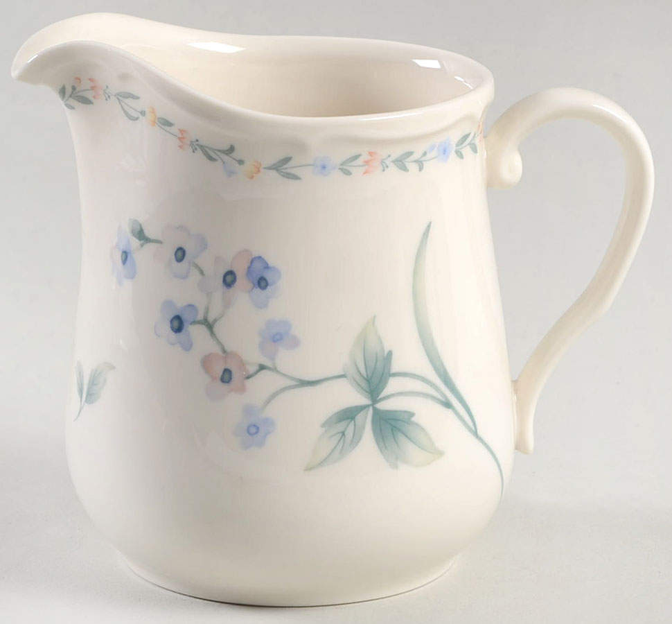 American Flowers Creamer by Noritake-1